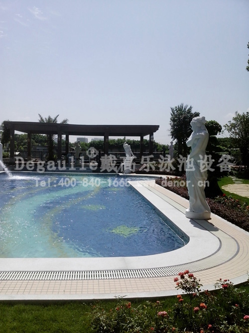 别墅<a href='http://www.olaiamerino.com' class='keys' title='点击查看关于泳池工程的相关信息' target='_blank'>泳池工程</a>